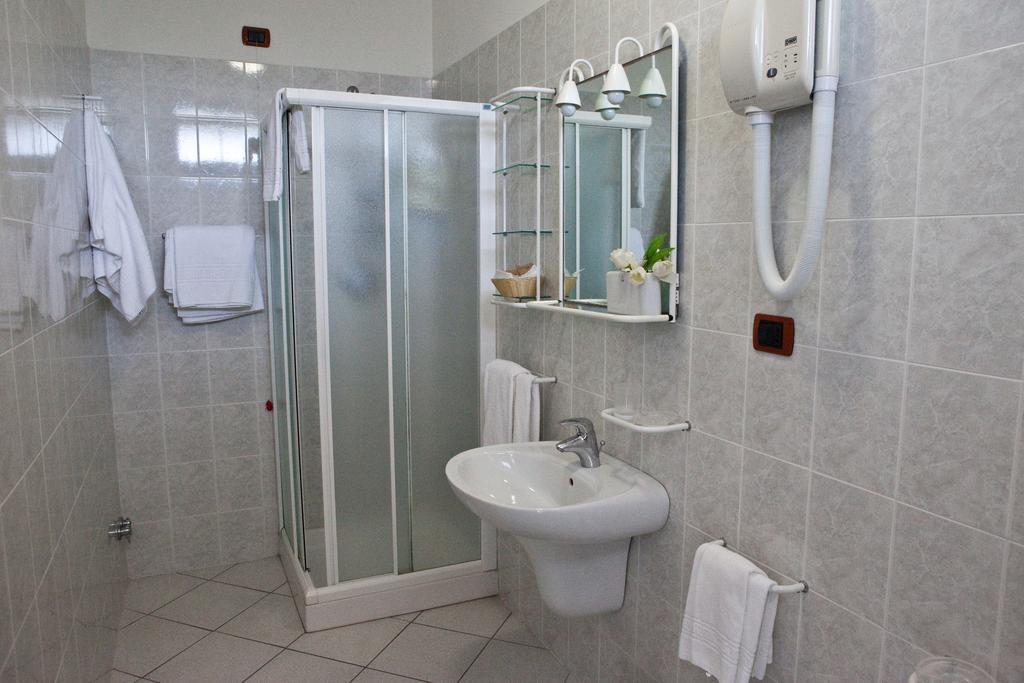 Hotel Clipper Джуліанова Екстер'єр фото